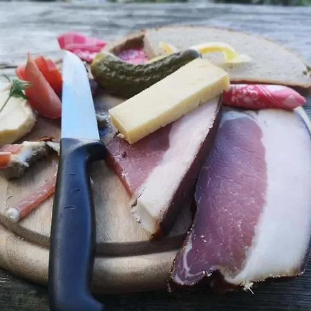 Claudia 6 By Smr - Inc And Near Gondola